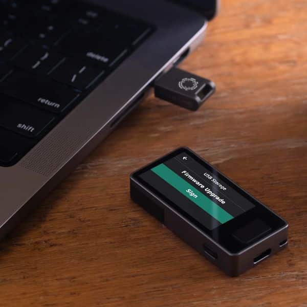 Blockstream JadeLink Air-Gapped USB Drive